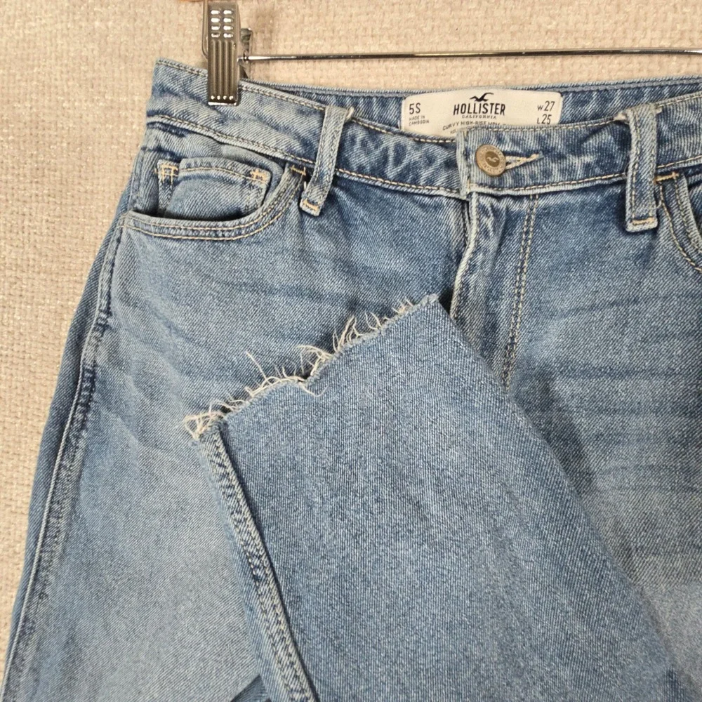 Hollister Curvy High Rise Mom‎ Jeans Womens 5S W27 L25 Medium Wash Raw Hem